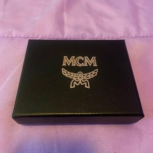 MCM box